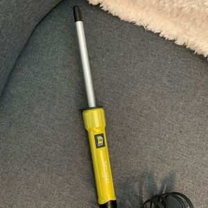 BedHead .5 inch curling wand